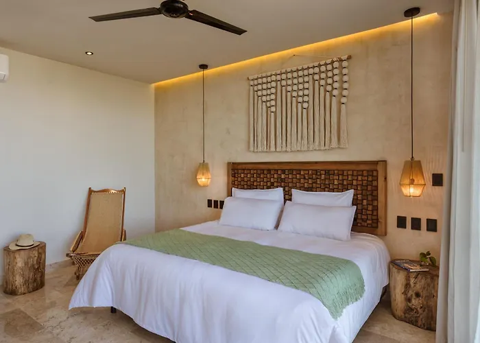 Lalola Downtown Boutique Puerto Morelos